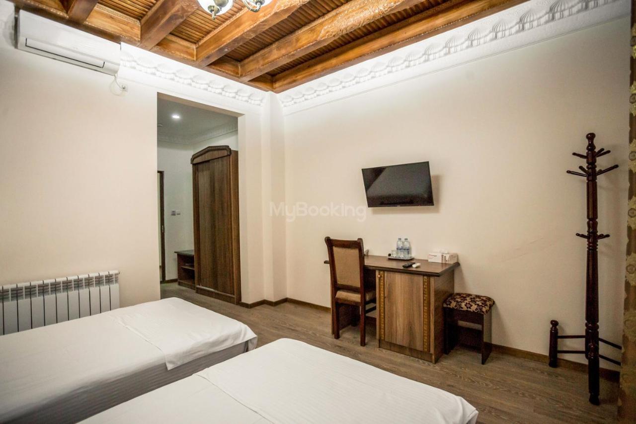 Boutique Devon Hotel Buxoro Luaran gambar